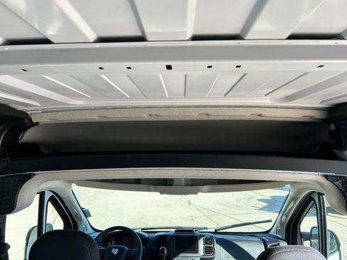 New 2025 RAM ProMaster 2500 w/ Convenience Group FWD image 25
