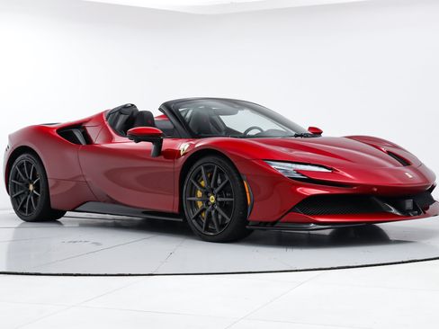 Certified 2025 Ferrari SF90 Spider AWD/4WD image 32