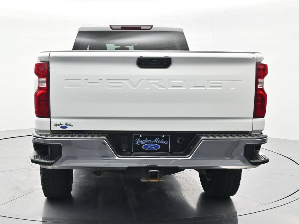 Used 2023 Chevrolet Silverado 2500 LT AWD/4WD image 6