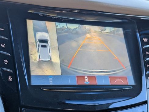 Used 2018 Cadillac Escalade Platinum image 13