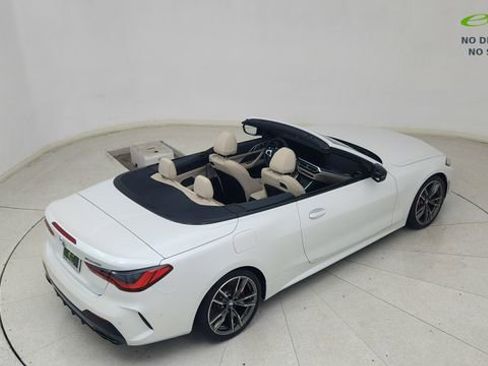 Used 2024 BMW M440i Convertible w/ Premium Package RWD image 78
