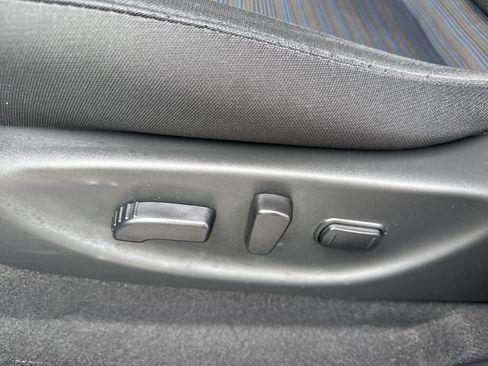 Certified 2024 Nissan Leaf SV Plus FWD image 18