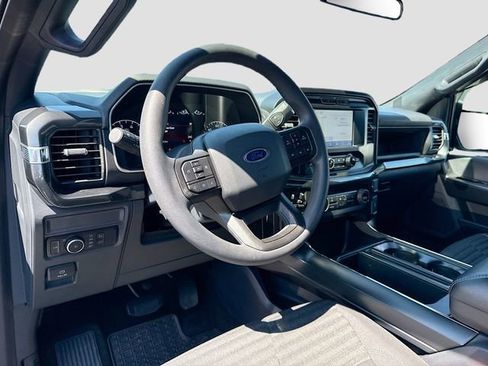Certified 2022 Ford F150 XL w/ STX Appearance Package AWD/4WD image 11
