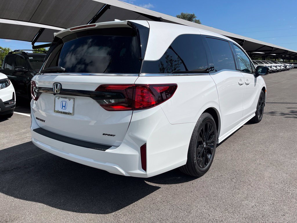 Certified 2026 Honda Odyssey Sport-L image 4