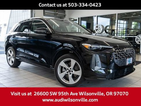 Used 2025 Audi Q5 Premium Plus AWD/4WD image 1