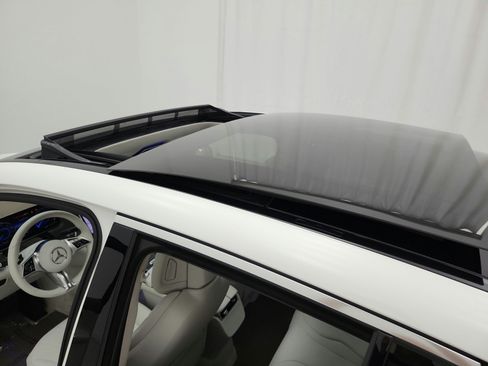 Certified 2023 Mercedes-Benz EQE 350+ SUV image 11