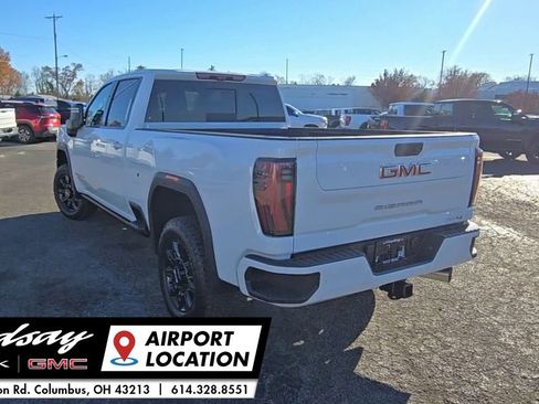 New 2025 GMC Sierra 2500 AT4 w/ AT4 Premium Plus Package image 9