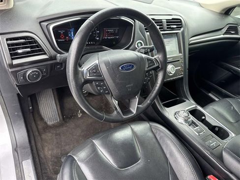 Used 2017 Ford Fusion Titanium image 26