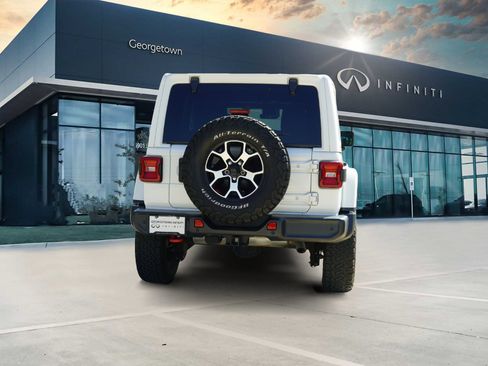 Used 2022 Jeep Wrangler Unlimited Rubicon w/ LED Lighting Group image 6