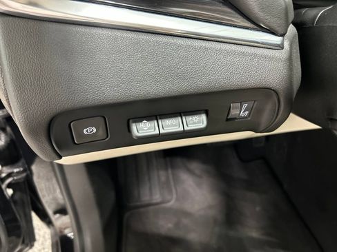 Used 2023 Buick Enclave Premium w/ Experience Buick Package AWD/4WD image 14