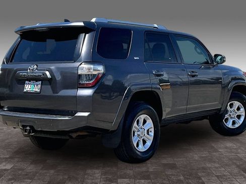 Used 2017 Toyota 4Runner SR5 Premium AWD/4WD image 14