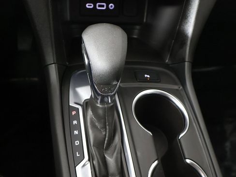 Used 2024 Chevrolet Equinox LT w/ LPO, Floor Liner Package image 45