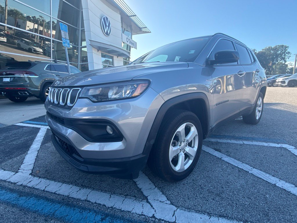 Used 2022 Jeep Compass Latitude AWD/4WD image 31