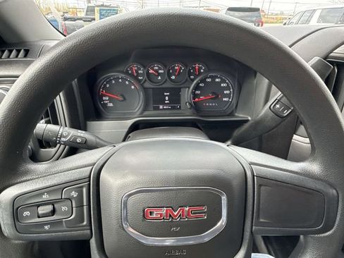Used 2023 GMC Sierra 1500 Pro w/ Pro Value Package AWD/4WD image 11