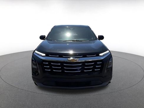 Used 2025 Chevrolet Equinox LT AWD/4WD image 4