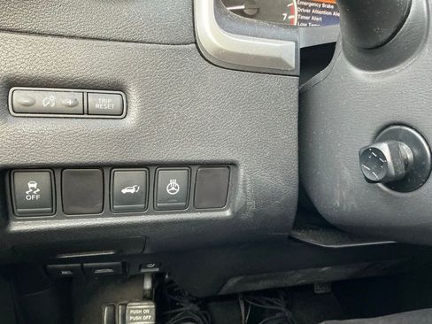 Used 2015 Nissan Murano Platinum w/ Platinum Technology Package image 22