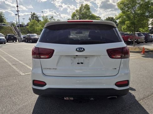 Used 2020 Kia Sorento FWD V6 image 5