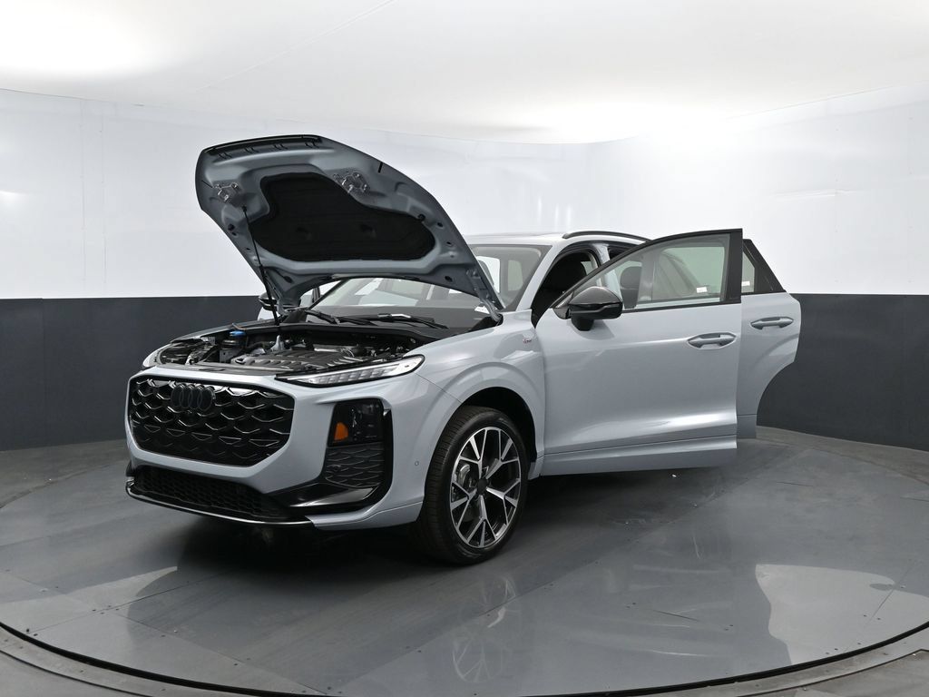 New 2026 Audi Q3 quattro 2.0T AWD/4WD image 27