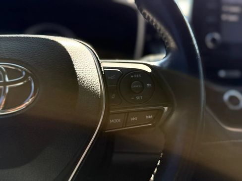 Used 2019 Toyota Corolla SE w/ Carpet Mat Package FWD image 28