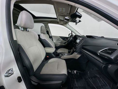 Used 2023 Subaru Forester Premium image 28