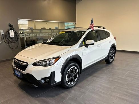 Used 2021 Subaru Crosstrek 2.0i Premium AWD/4WD image 18