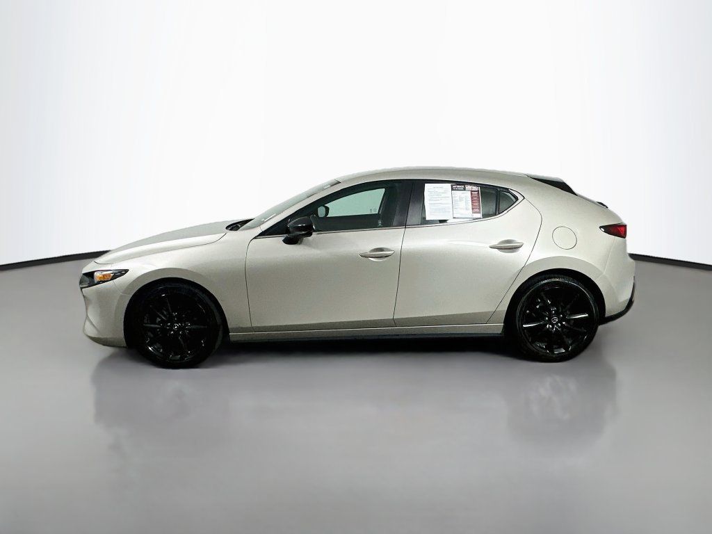 Used 2024 MAZDA MAZDA3 s FWD image 5