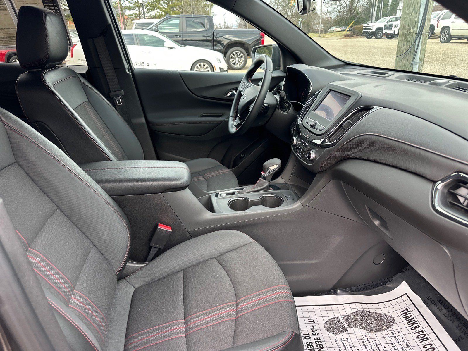 Used 2023 Chevrolet Equinox RS FWD image 13