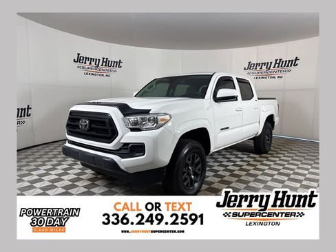 Used 2020 Toyota Tacoma SR image 1