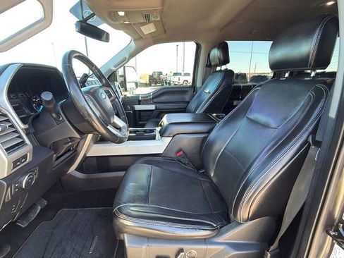 Used 2019 Ford F250 Lariat w/ Lariat Value Package image 20