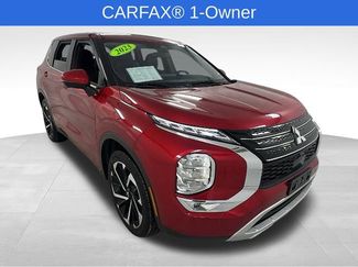 Used 2023 Mitsubishi Outlander SE video 1
