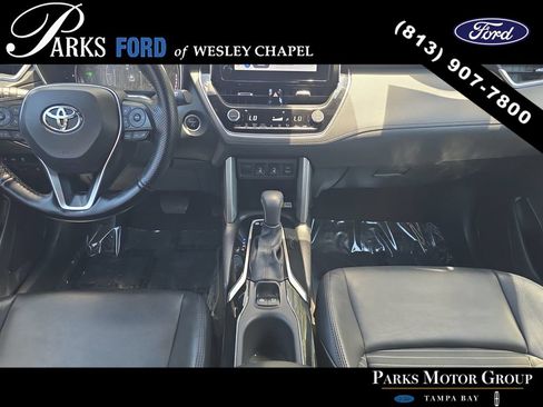 Used 2023 Toyota Corolla Cross AWD Hybrid w/ Convenience Package image 13