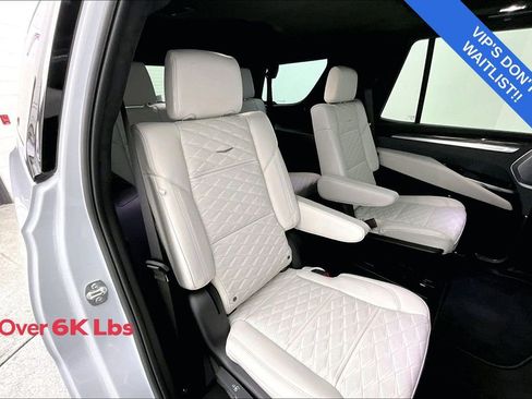 Used 2026 Cadillac Escalade V image 37