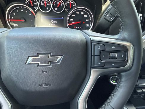 Used 2021 Chevrolet Silverado 1500 RST w/ Redline Edition AWD/4WD image 16