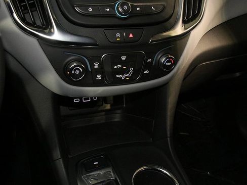 Used 2023 Chevrolet Equinox LS w/ LS Convenience Package image 20