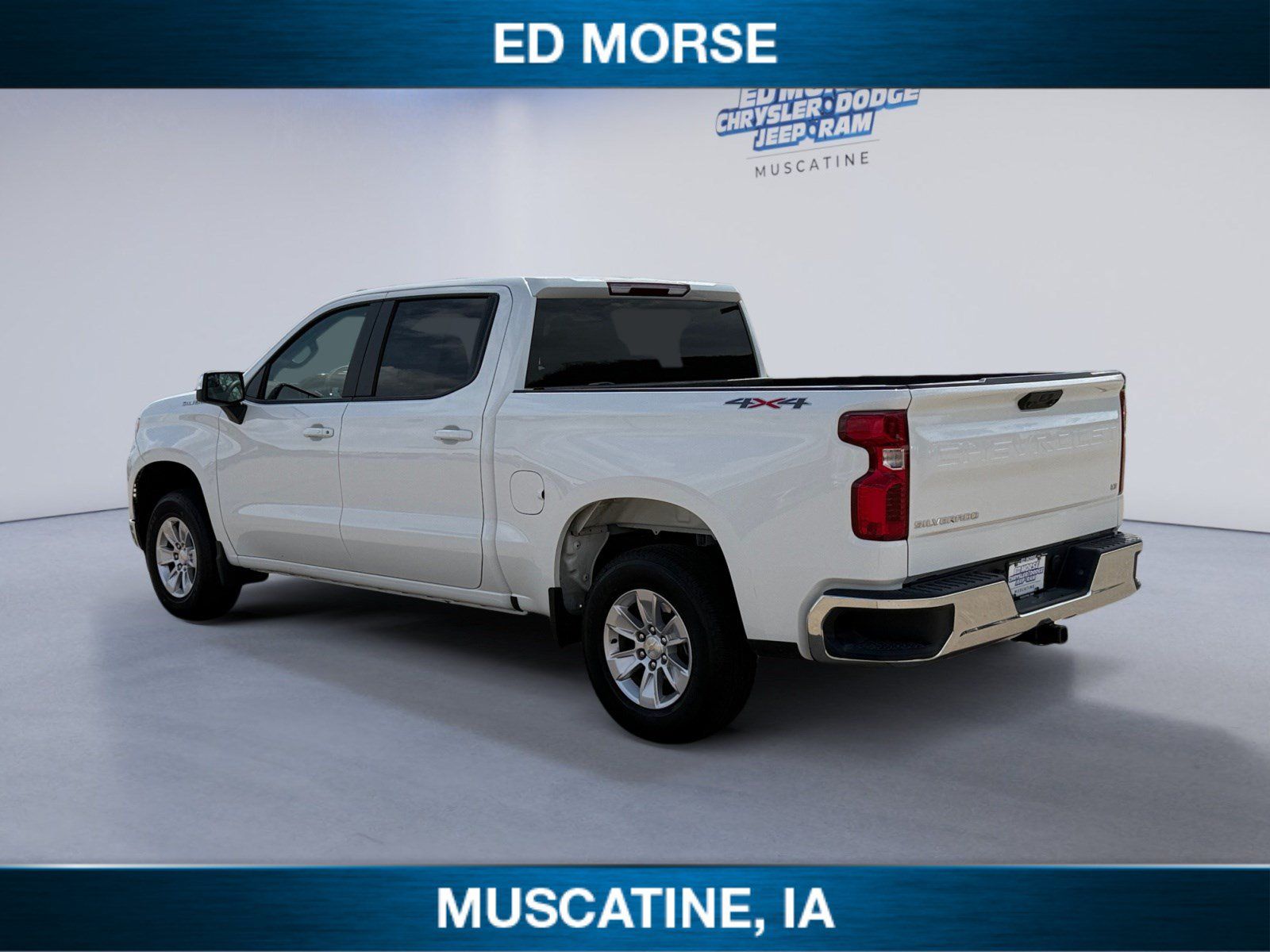 Used 2026 Chevrolet Silverado 1500 LT AWD/4WD image 3