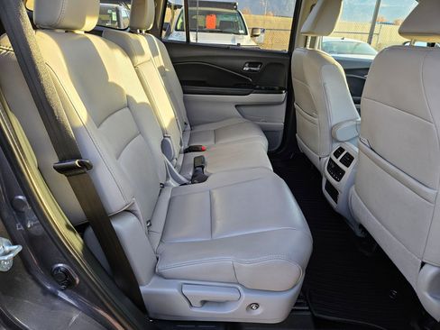 Used 2021 Honda Pilot Black Edition image 33