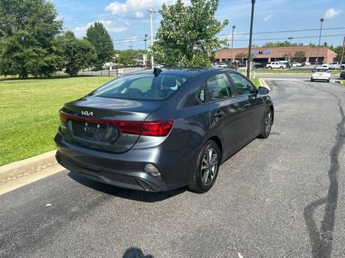 Certified 2023 Kia Forte LXS FWD image 19