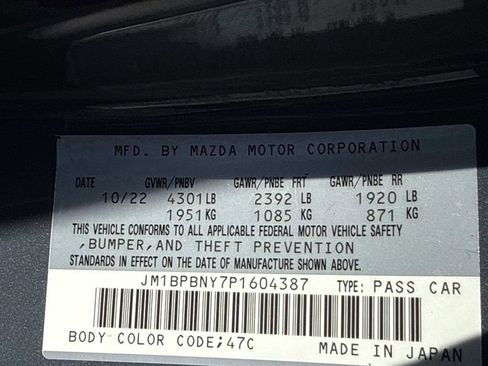 Certified 2023 MAZDA MAZDA3 Hatchback w/Premium Plus Pkg AWD/4WD image 33