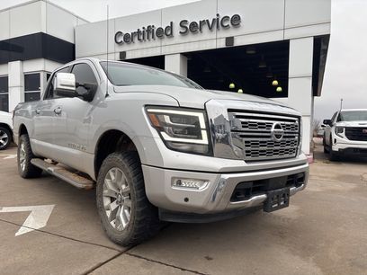 Used 2020 Nissan Titan SL w/ Moonroof Package