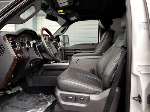 Used 2016 Ford F350 Platinum image 21