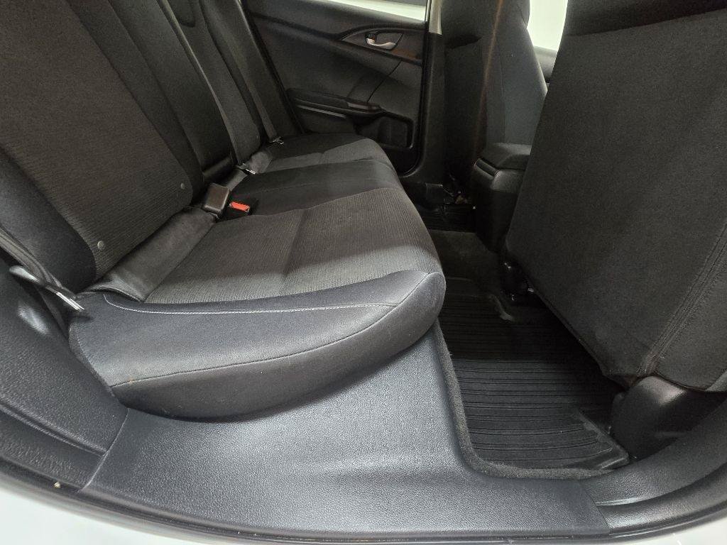 Used 2019 Honda Insight EX image 17
