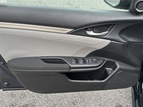 Used 2018 Honda Civic EX image 39