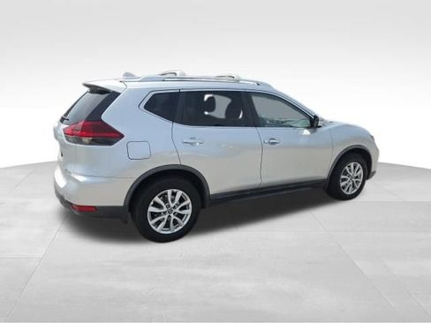 Used 2020 Nissan Rogue SV AWD/4WD image 5