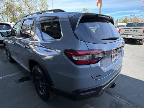 New 2026 Honda Pilot TrailSport image 6