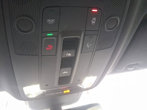 Used 2025 Audi Q3 2.0T Premium Plus w/ Premium Plus Package image 26