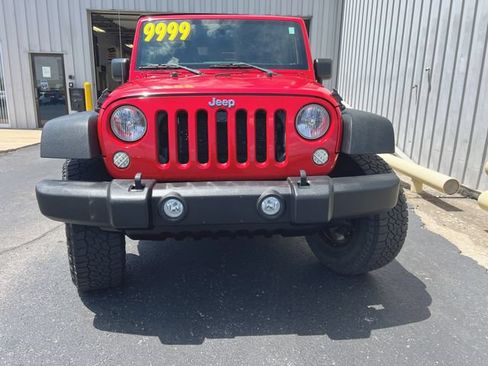Used 2015 Jeep Wrangler Sport w/ Quick Order Package 24S AWD/4WD image 3