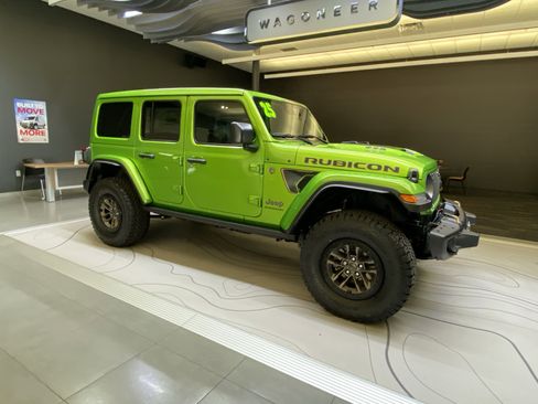 New 2025 Jeep Wrangler Unlimited Rubicon 392 image 8