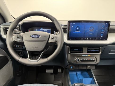 New 2025 Ford Maverick XLT w/ XLT Luxury Package image 25