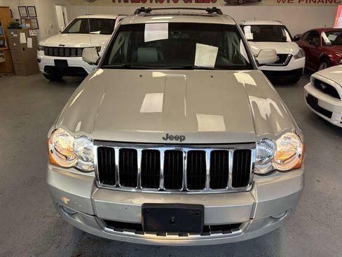 Used 2008 Jeep Grand Cherokee Limited w/ Trailer Tow Group IV image 7