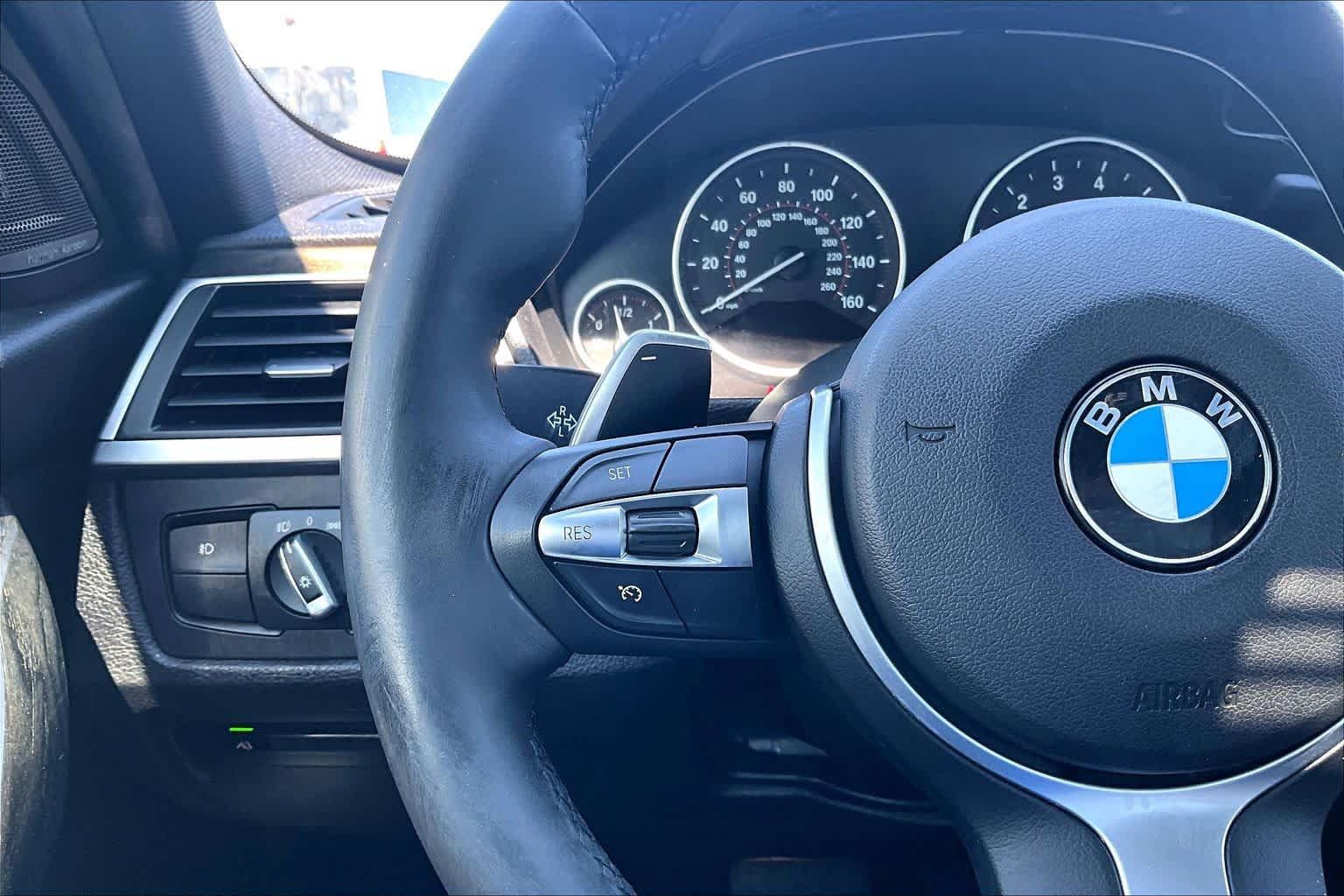 Used 2018 BMW 330i Sedan RWD image 20